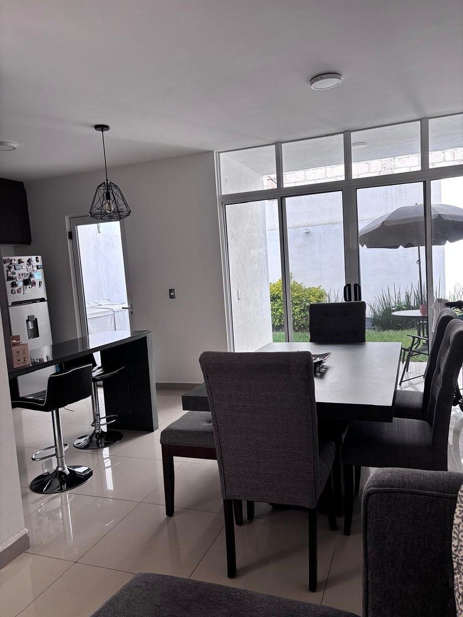 Casa en Venta en Fracc Paseo San Junipero, Querétaro, foto 1 de 13