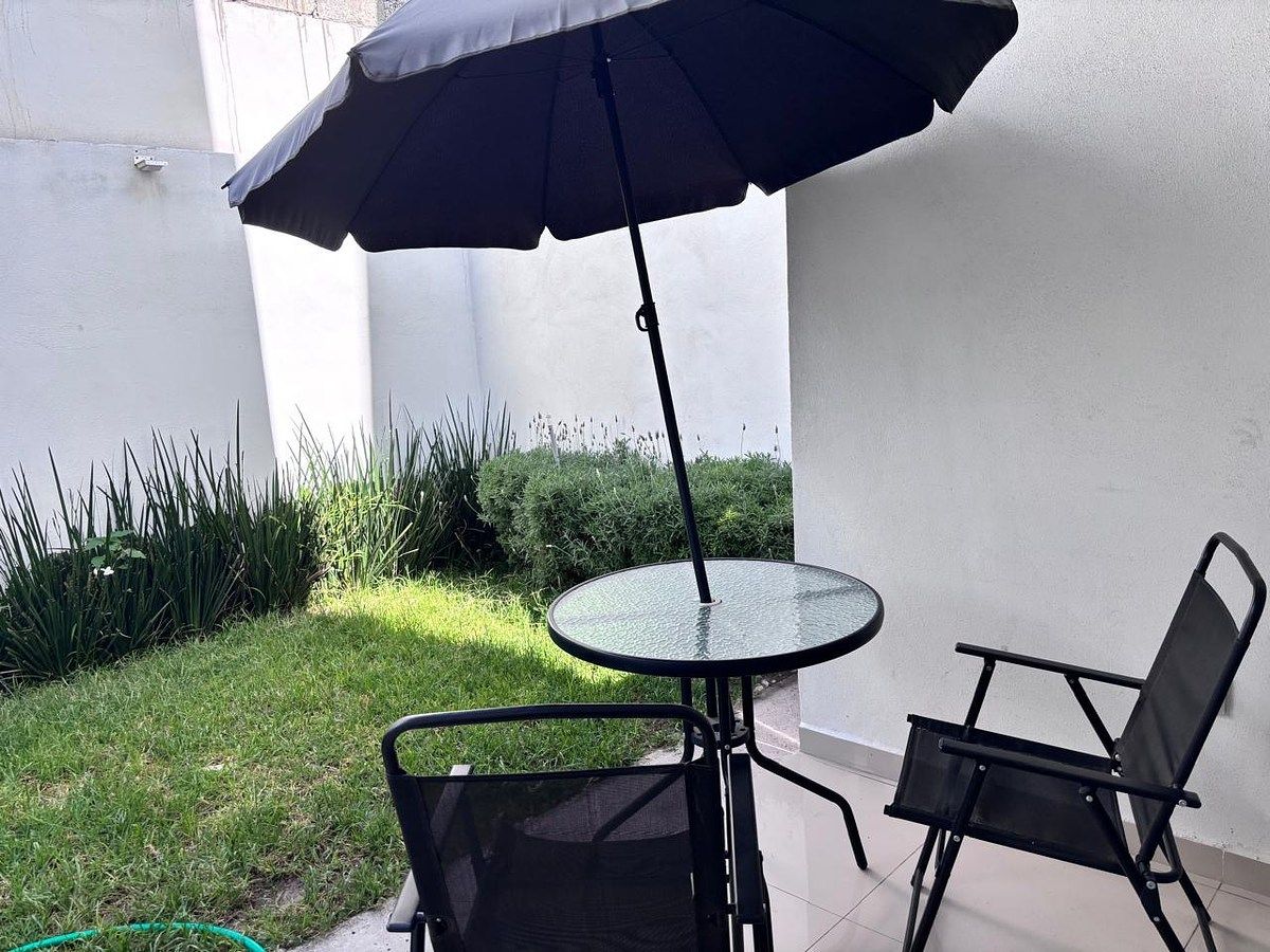 Casa en Paseo San Junípero, Querétaro, foto 3 de 13