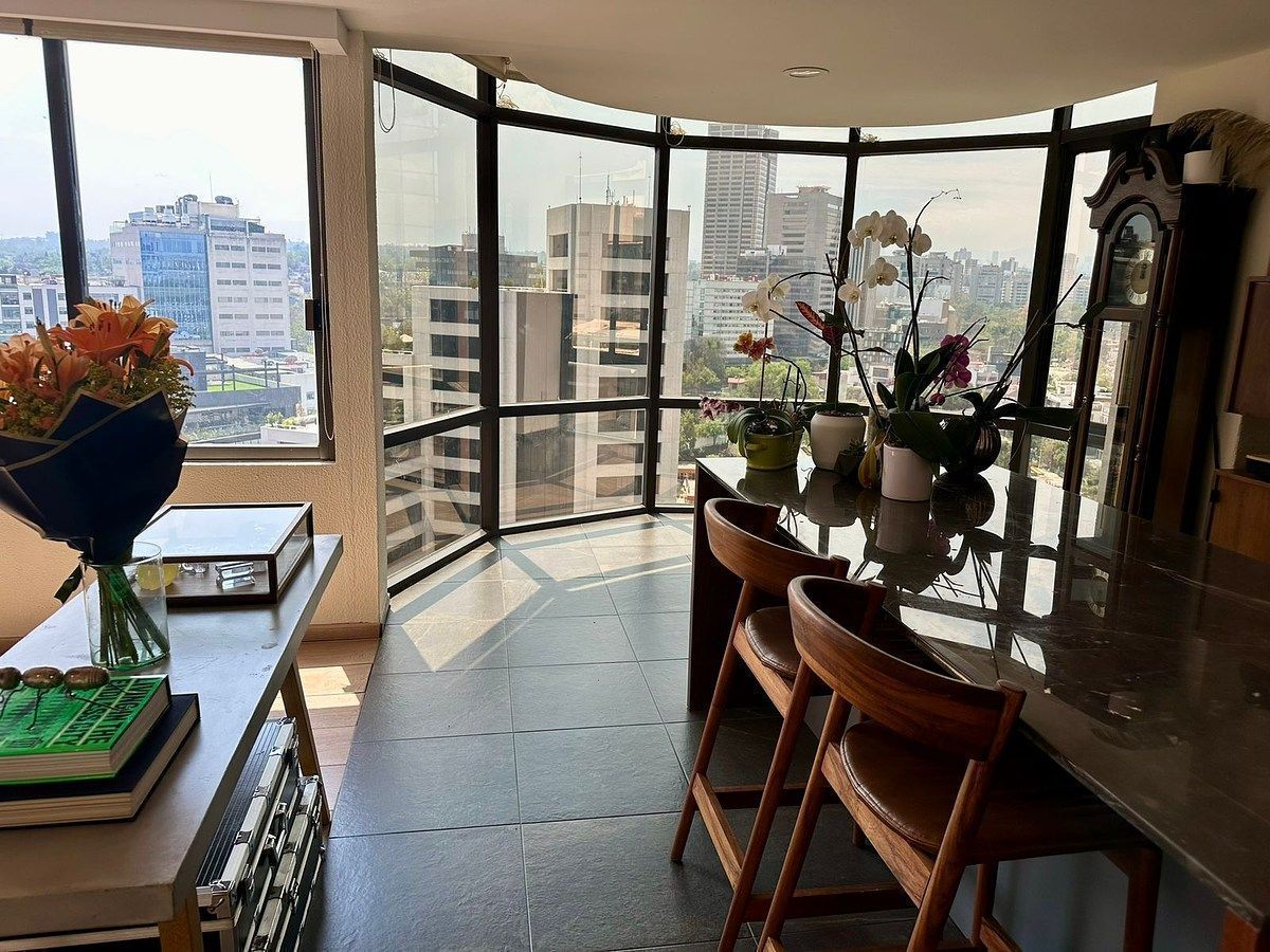 APARTAMENTO À VENDA EM LOMAS DE CHAPULTEPEC COM GRANDES VISTAS, foto 1 de 12