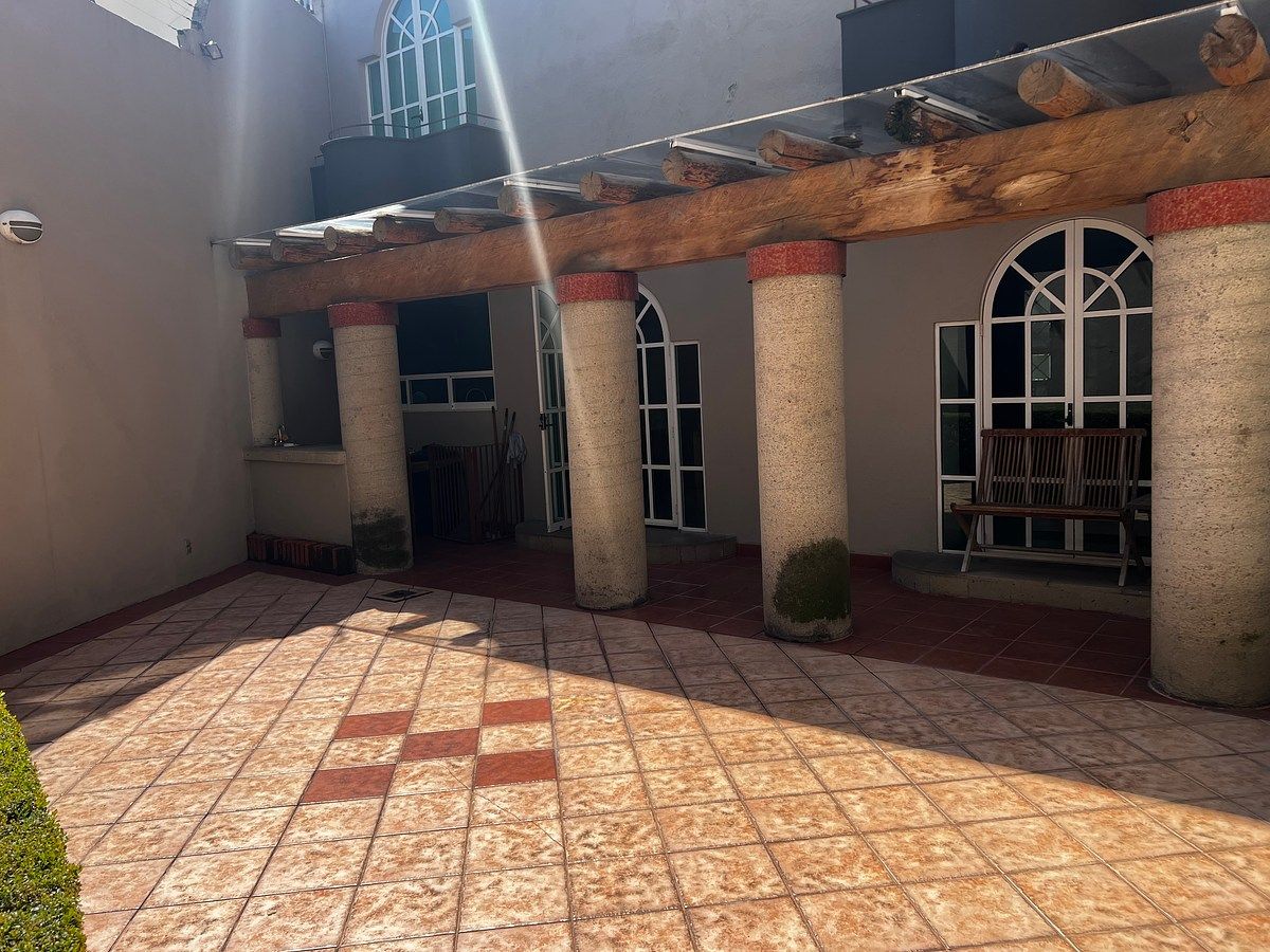 Casa em Hacienda de las Palmas, Huixquilucan, foto 3 de 48