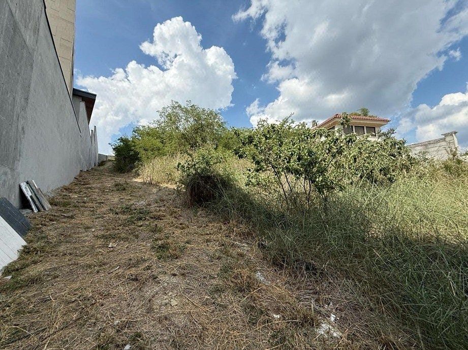 Lote em Bosques de Valle Alto, Monterrey, foto 2 de 4