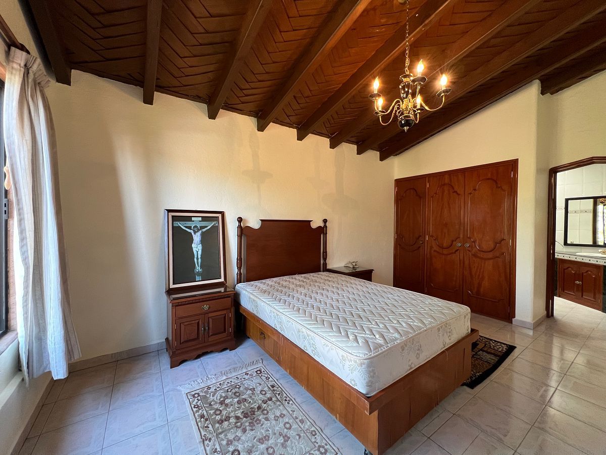 House in Gated Community in San Gil, San Juan del Río, photo 30 of 47