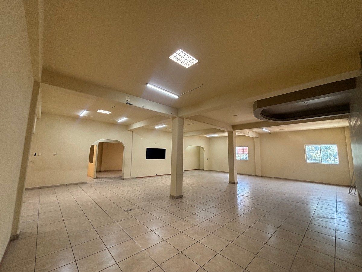 Local comercial en Satélite, Querétaro, foto 15 de 23