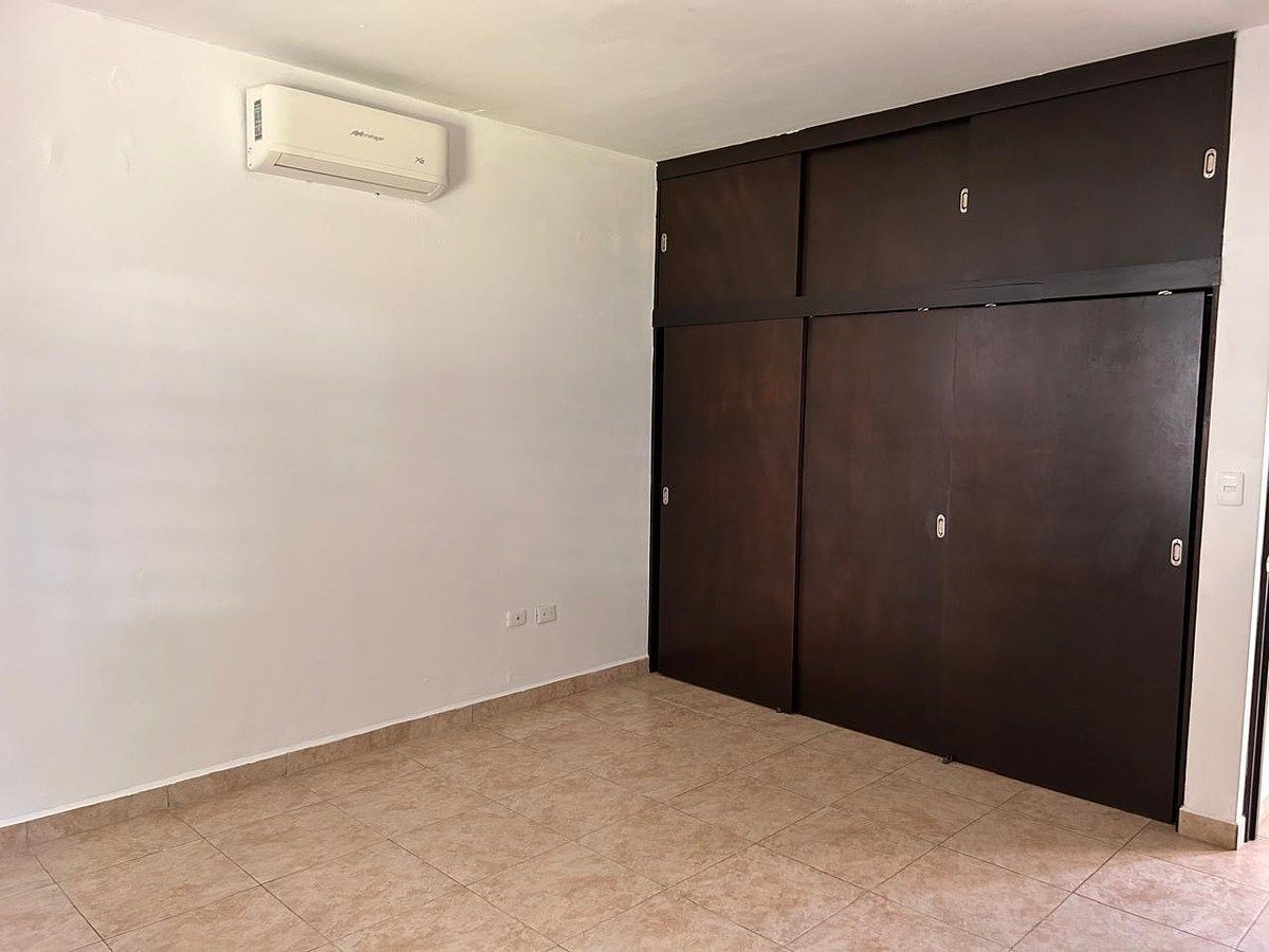 Casa en El Yerbaniz, Santiago, foto 11 de 16