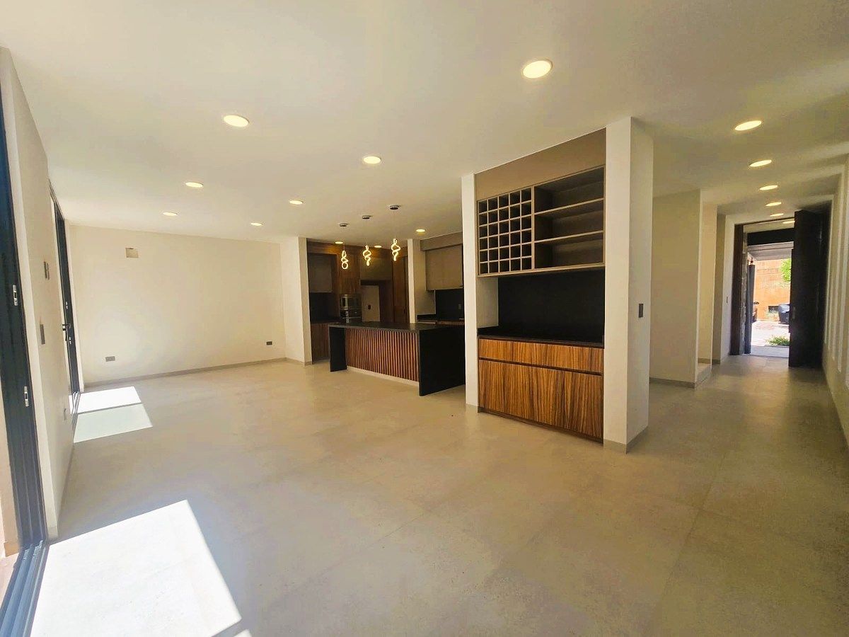 Casa en condominio en Altozano el Nuevo Querétaro, Querétaro, foto 2 de 27