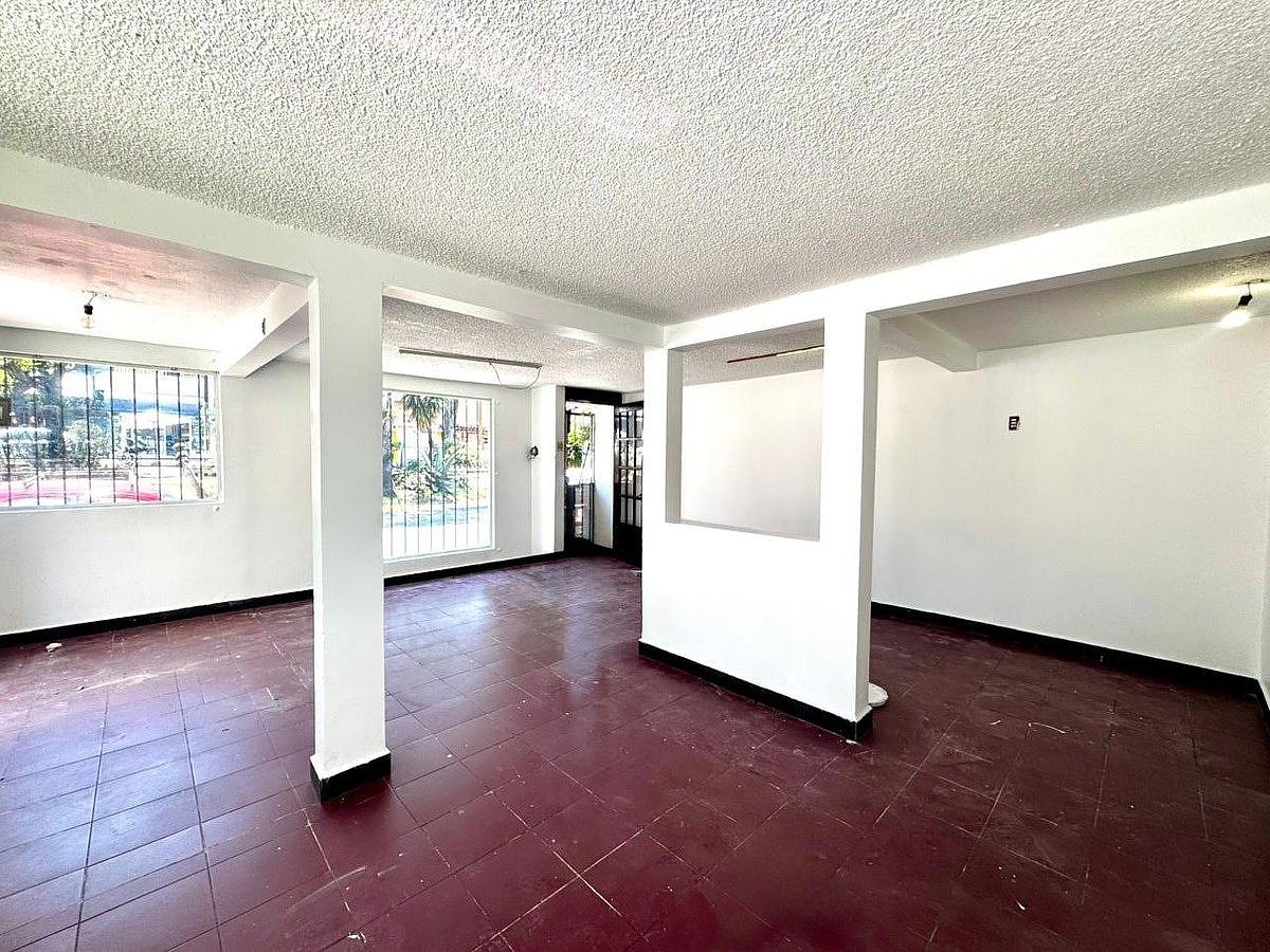 Retail Space in Los Pirules, Tlalnepantla de Baz, photo 4 of 11