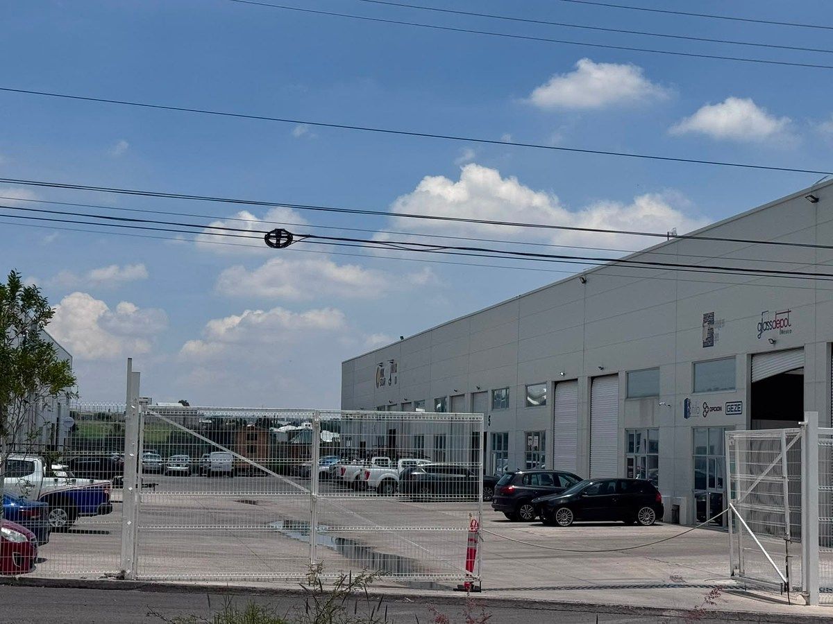 Industrial Warehouse in Los Olvera, Corregidora, photo 13 of 13