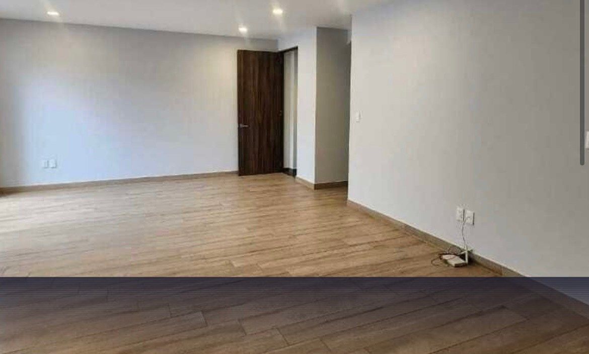 Casa em Banda à Venda em Del Valle | Terraço Privado | 3 Quartos, foto 1 de 12