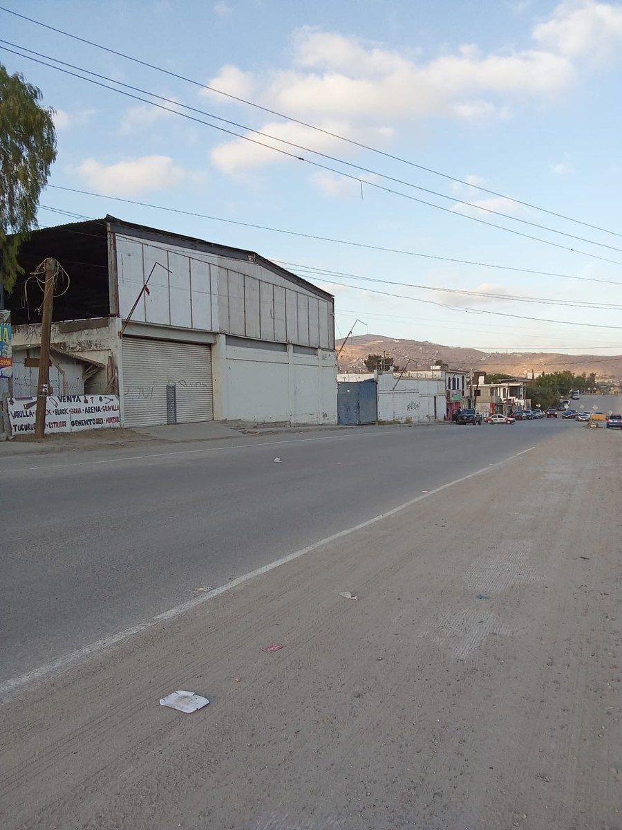 Galpão comercial em Maclovio Rojas, Tijuana, foto 2 de 11