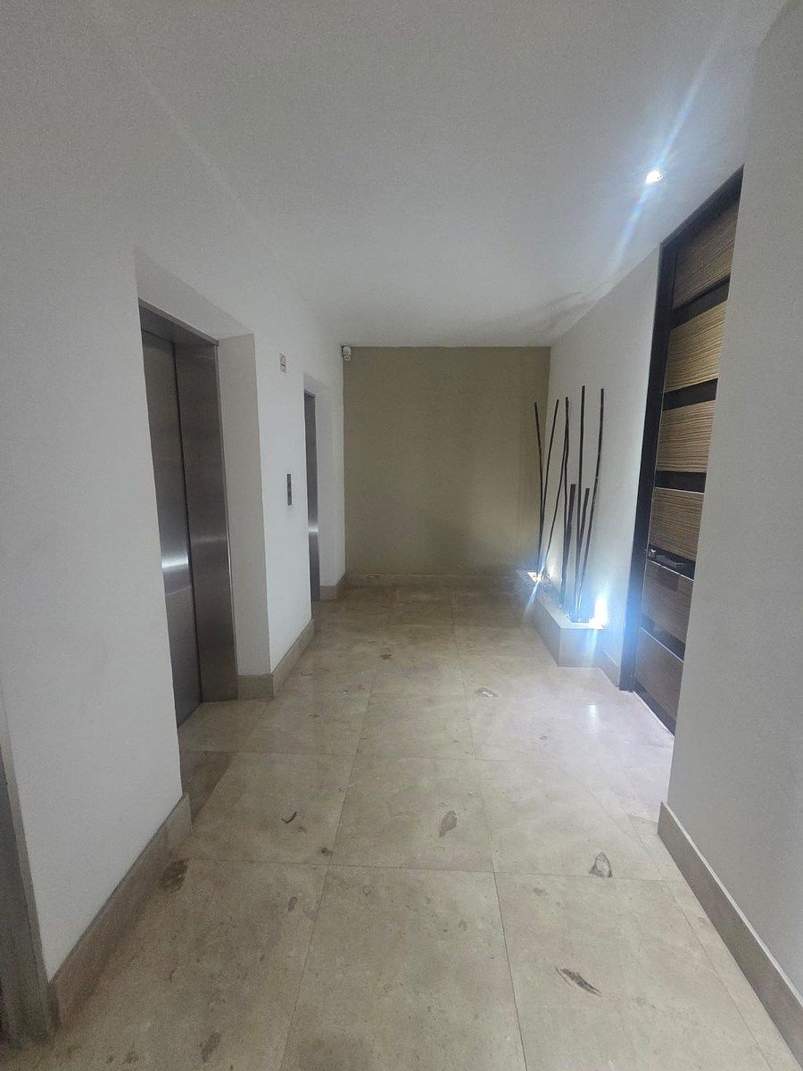 Apartamento em Prados de Providencia, Guadalajara, foto 2 de 29