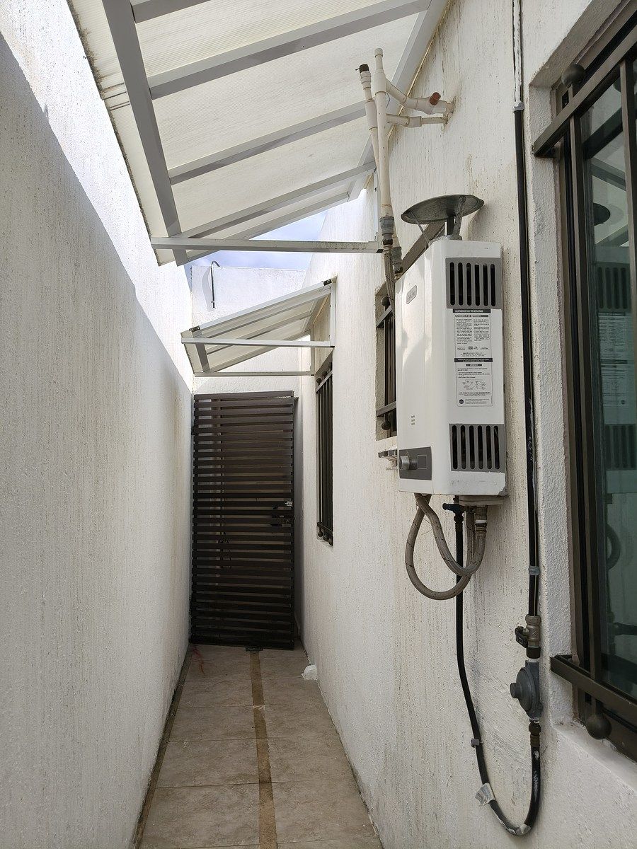 Pasillo de servicio, foto 10 de 15