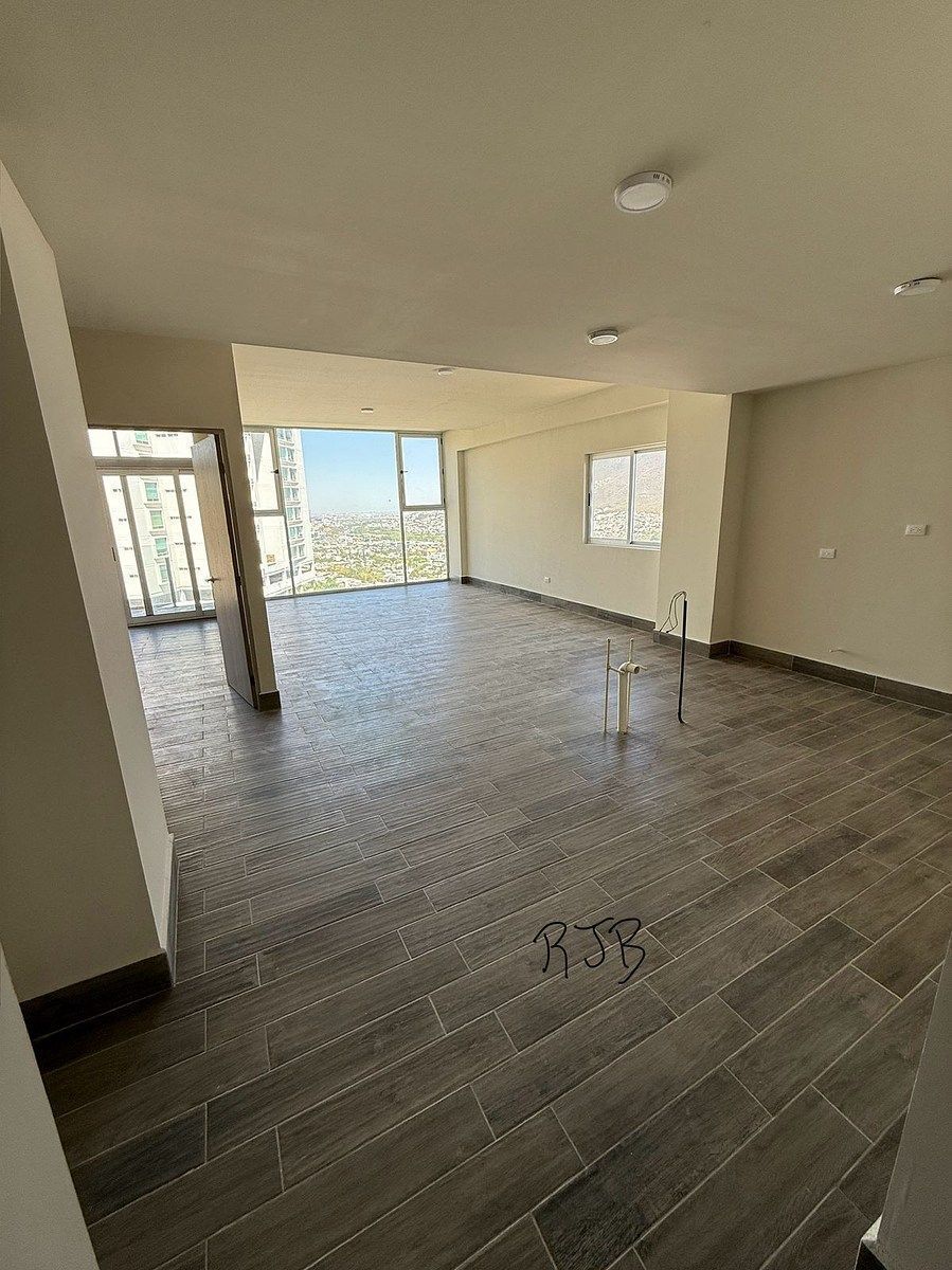 APARTAMENTO À VENDA EM BALCONES 600, SATÉLITE ZONA SUL, foto 1 de 21