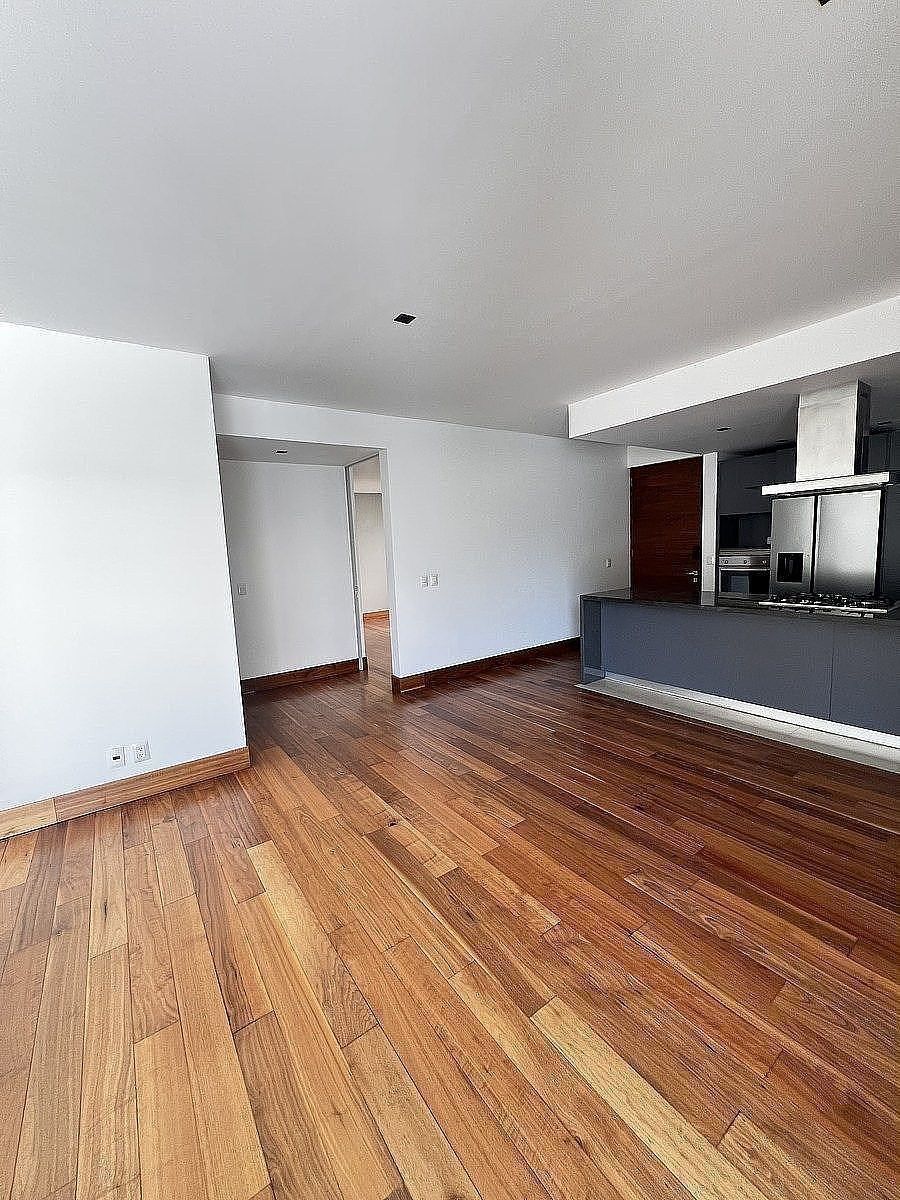 Luxuoso apartamento de 2 quartos para alugar perto do Parque Lincoln, foto 1 de 20