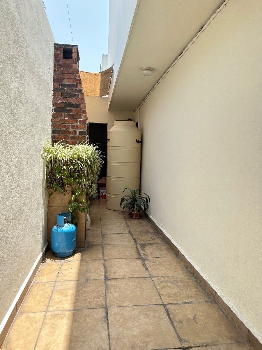 Casa em Las Hadas, General Escobedo, foto 3 de 16