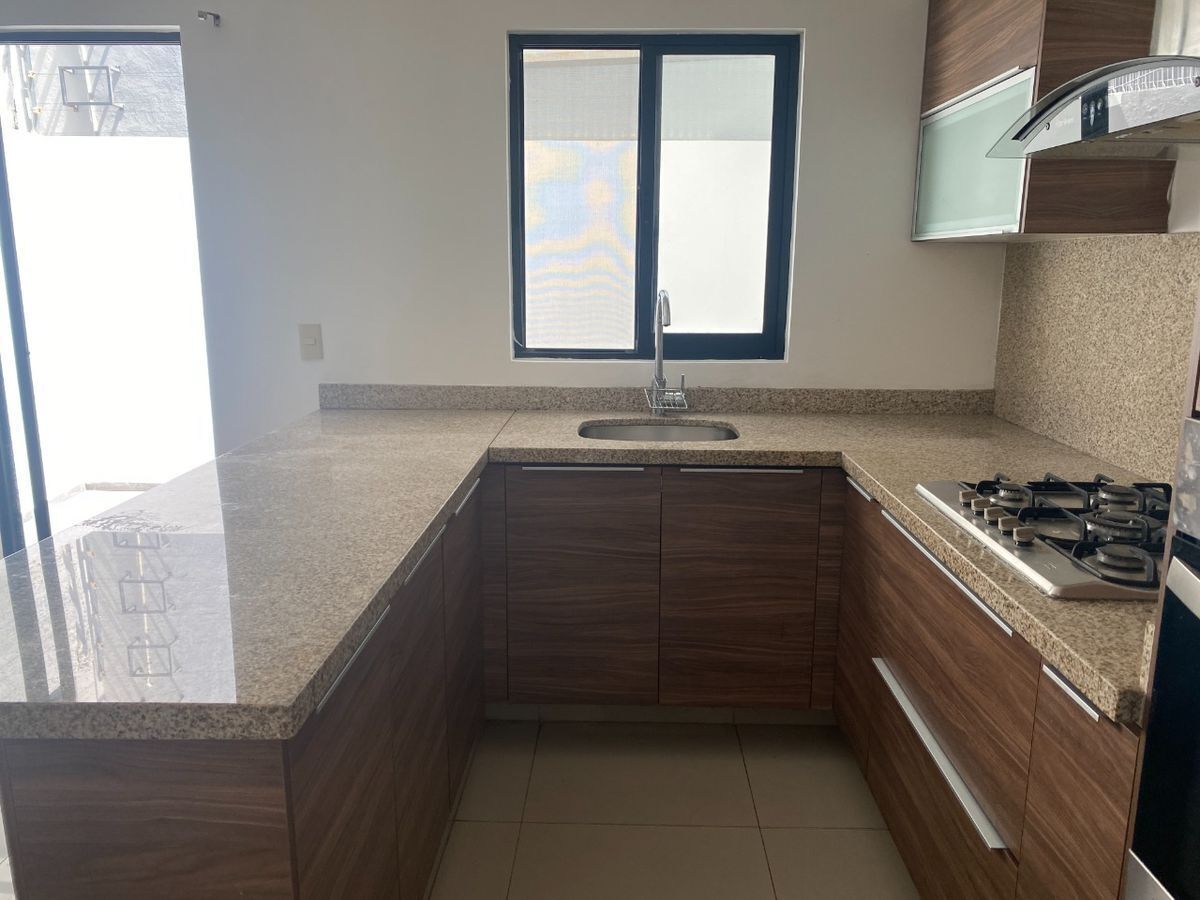 Casa en Villa de los Belenes, Zapopan, foto 4 de 28