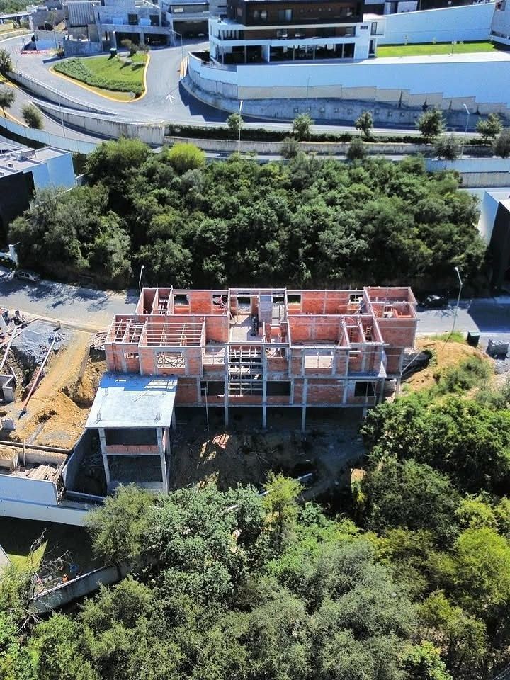 CASA VENTA EN SIERRA ALTA 9no SECTOR, CARRETERA NACIONAL, foto 1 de 17