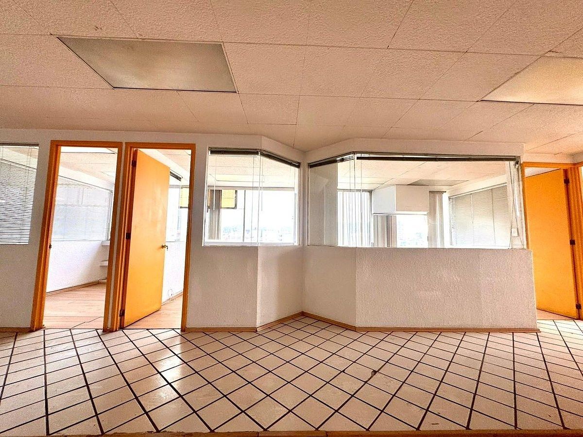 Office in Ciudad Satélite, Naucalpan de Juárez, photo 15 of 27
