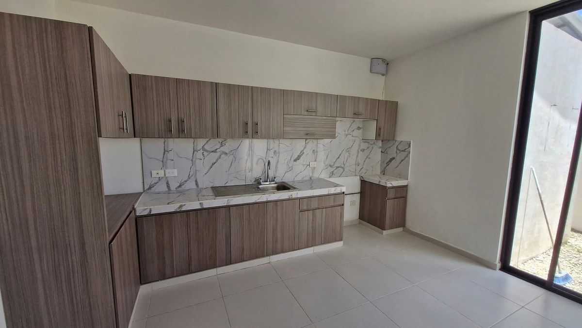 Casa en Conkal, Conkal, foto 3 de 15