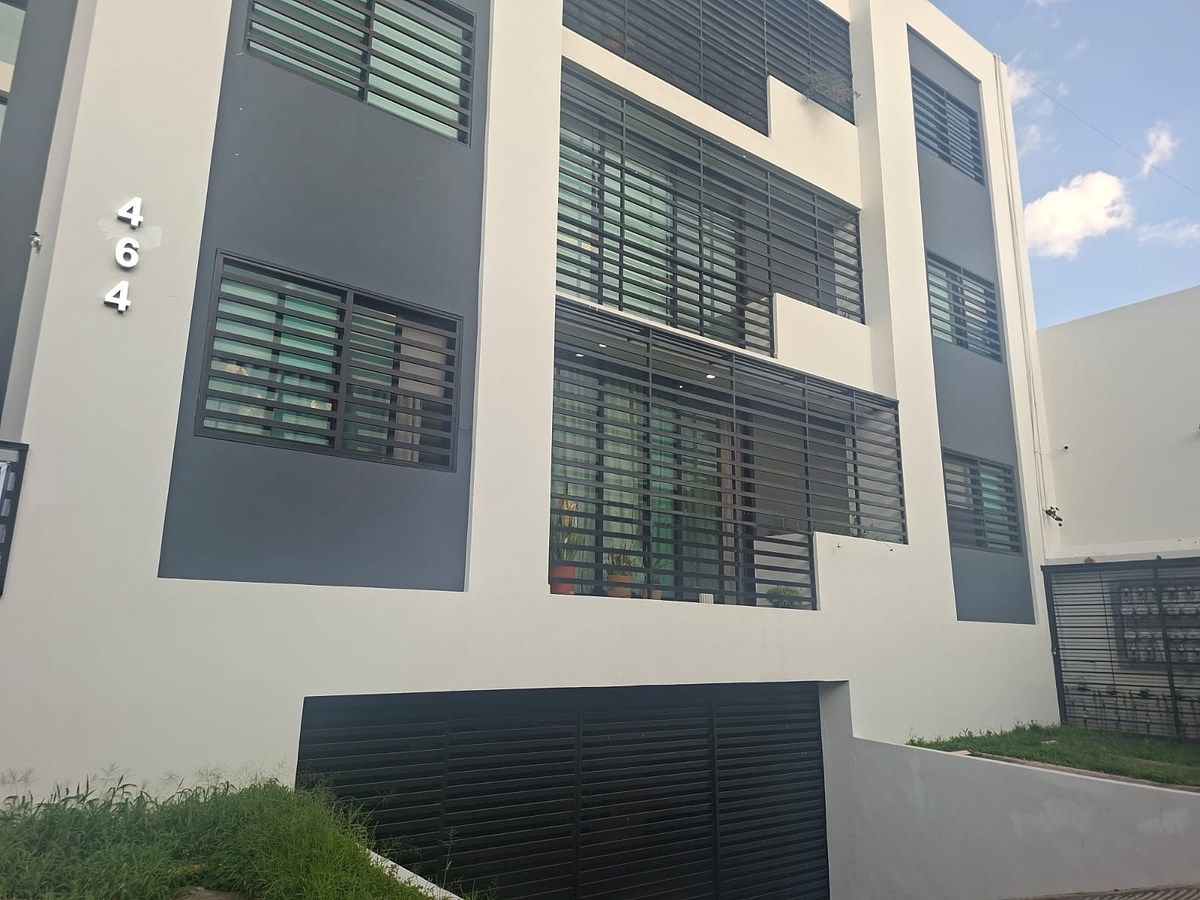 Department for Sale, photo 1 of 13