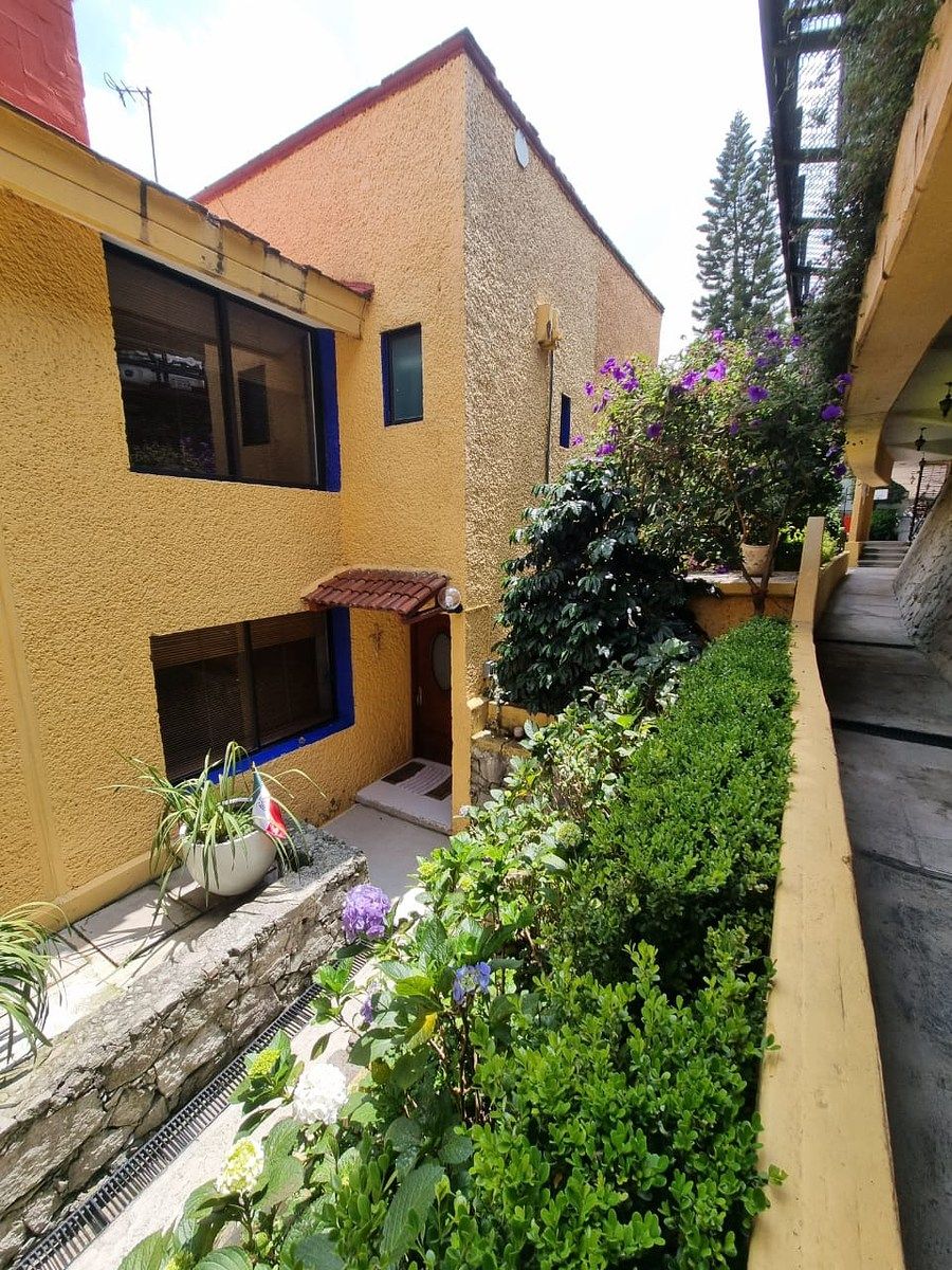 Casa à Venda em Paseos del Bosque, Naucalpan Dupla segurança., foto 1 de 45