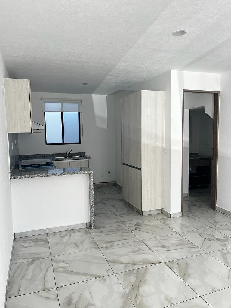 Casa em condomínio fechado em El Mirador, El Marqués, foto 2 de 17