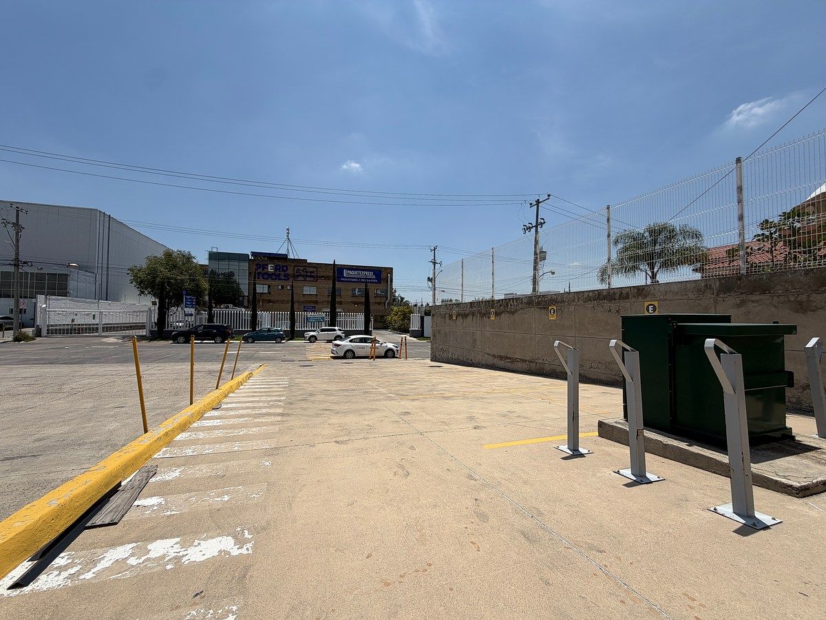 Bodega industrial en La Tijera, Tlajomulco de Zúñiga, foto 7 de 12