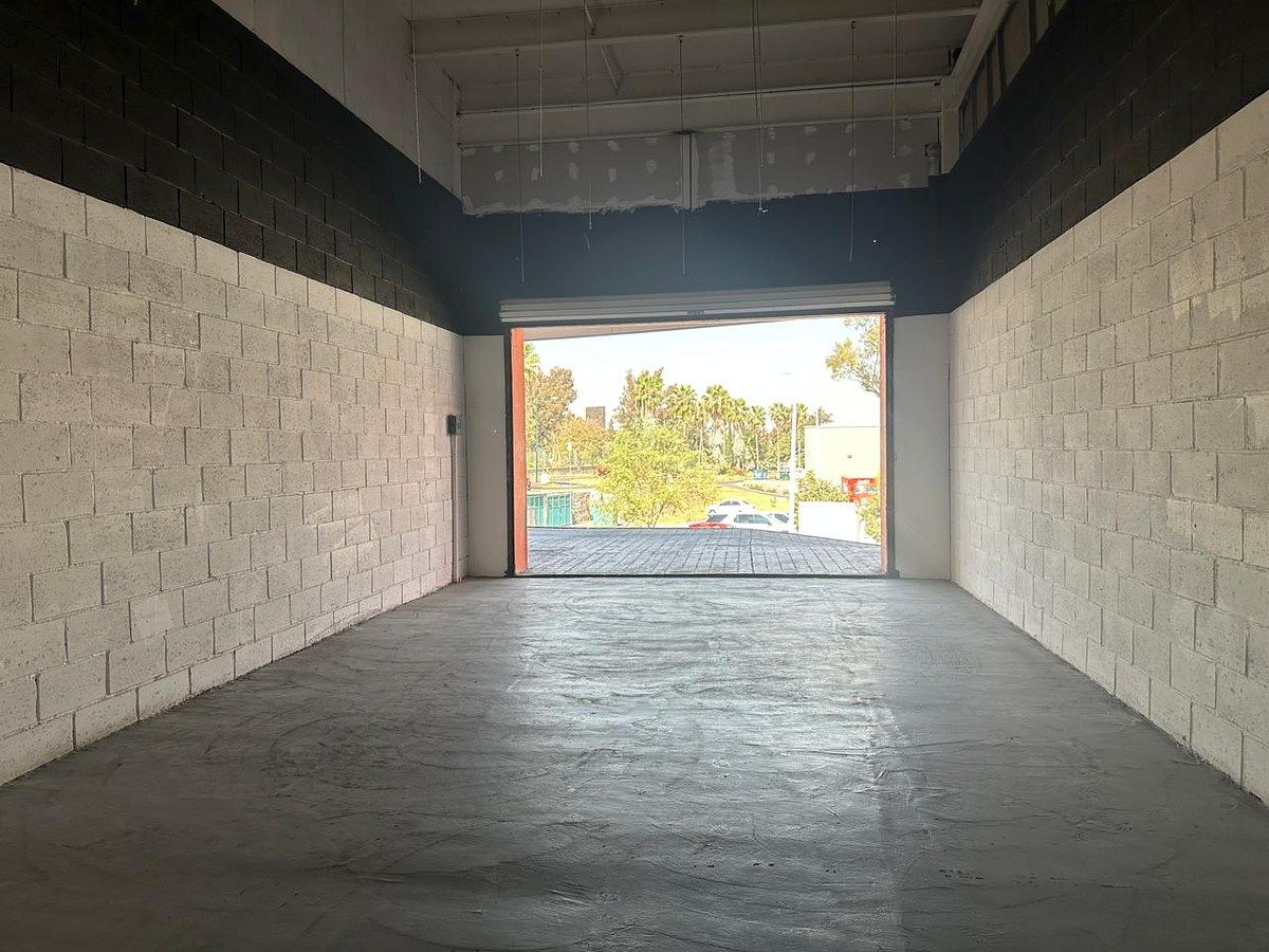 Local en centro comercial en San Pedro, Tlaquepaque, foto 7 de 16