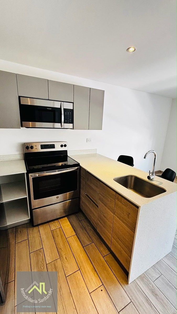 Apartamento en Venta en Parque Diez, Zona 10 - Image 5