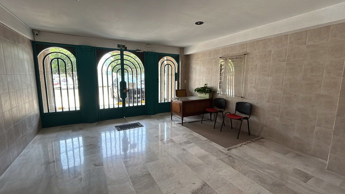 Sala Comercial em Colinas del Cimatario, Querétaro, foto 2 de 10