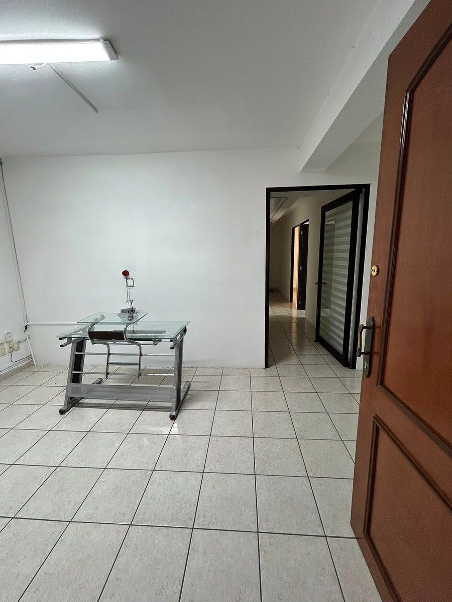 Oficina en Colinas del Cimatario, Querétaro, foto 4 de 10