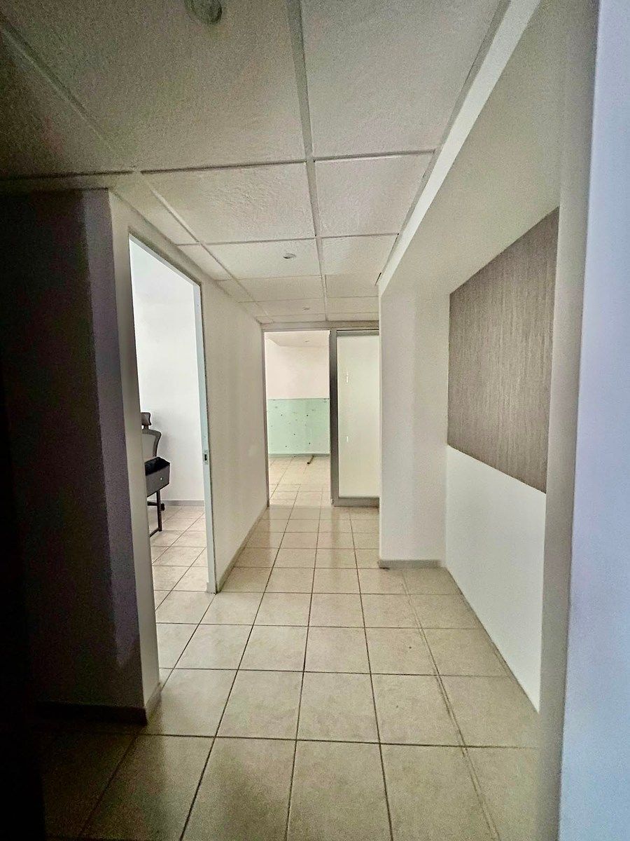 Oficina en Colinas del Cimatario, Querétaro, foto 3 de 6
