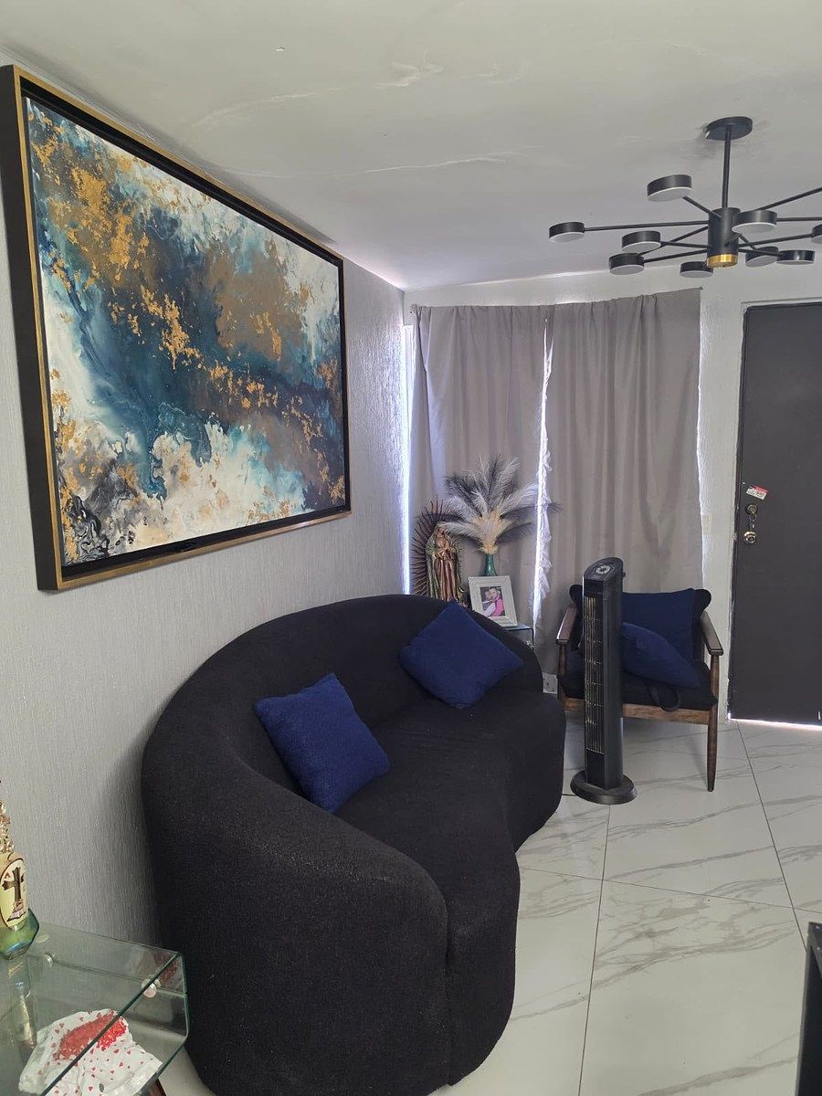 Sala, photo 3 of 12