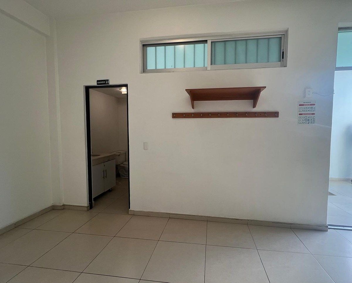 Local comercial en Milenio III, Querétaro, foto 11 de 13