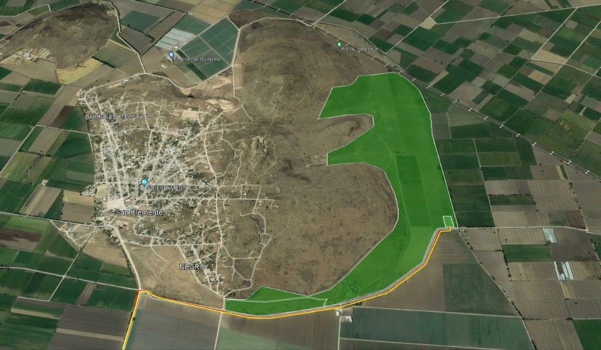 VENTA DE RANCHO AGRICOLA-INDUSTRIAL CARRETERA 57-SAN CLEMENTE, QUERÉTARO., foto 1 de 3