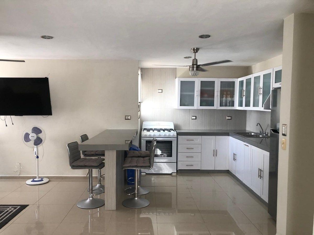 Casa em Francisco de Montejo, Mérida, foto 3 de 30