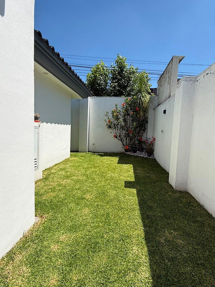 Casa em Villa de Zavaleta, Puebla, foto 18 de 32