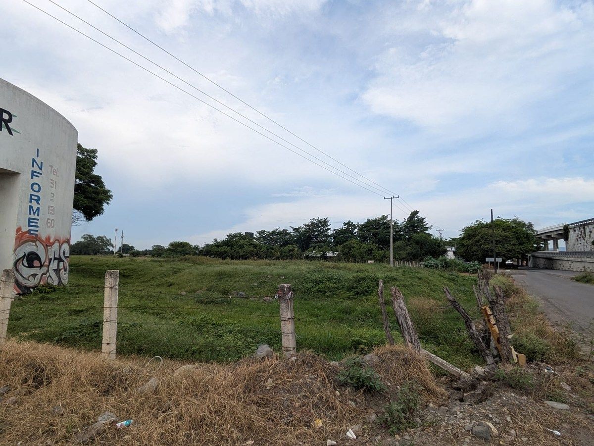 Lote comercial em Privada Los Sauces, Colima, foto 3 de 7