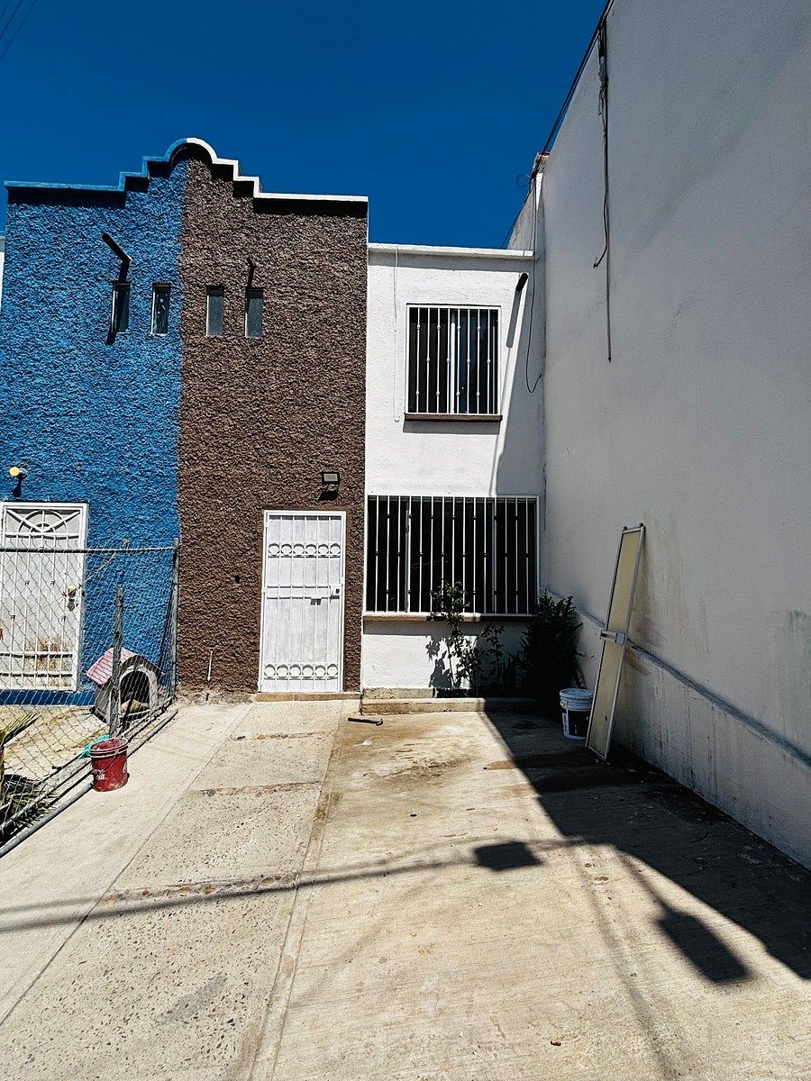 Casa para alugar || Vilas de Santa Fe, foto 1 de 15