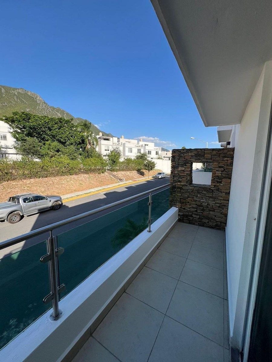 Casa em La Perla, Monterrey, foto 10 de 20