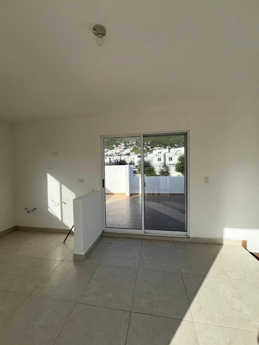 Casa em La Perla, Monterrey, foto 18 de 20