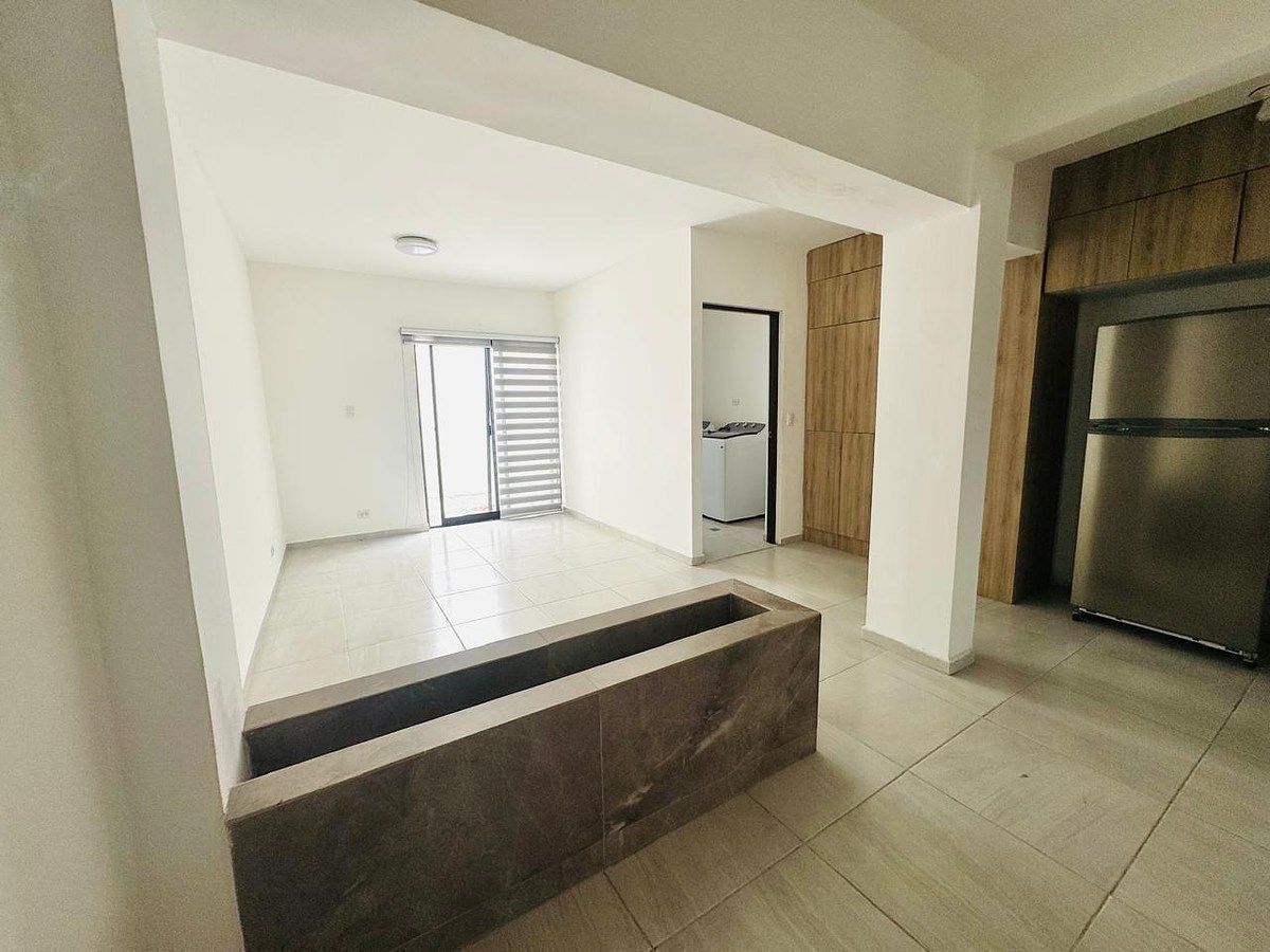 Casa em Colinas de San Jerónimo, Monterrey, foto 4 de 10