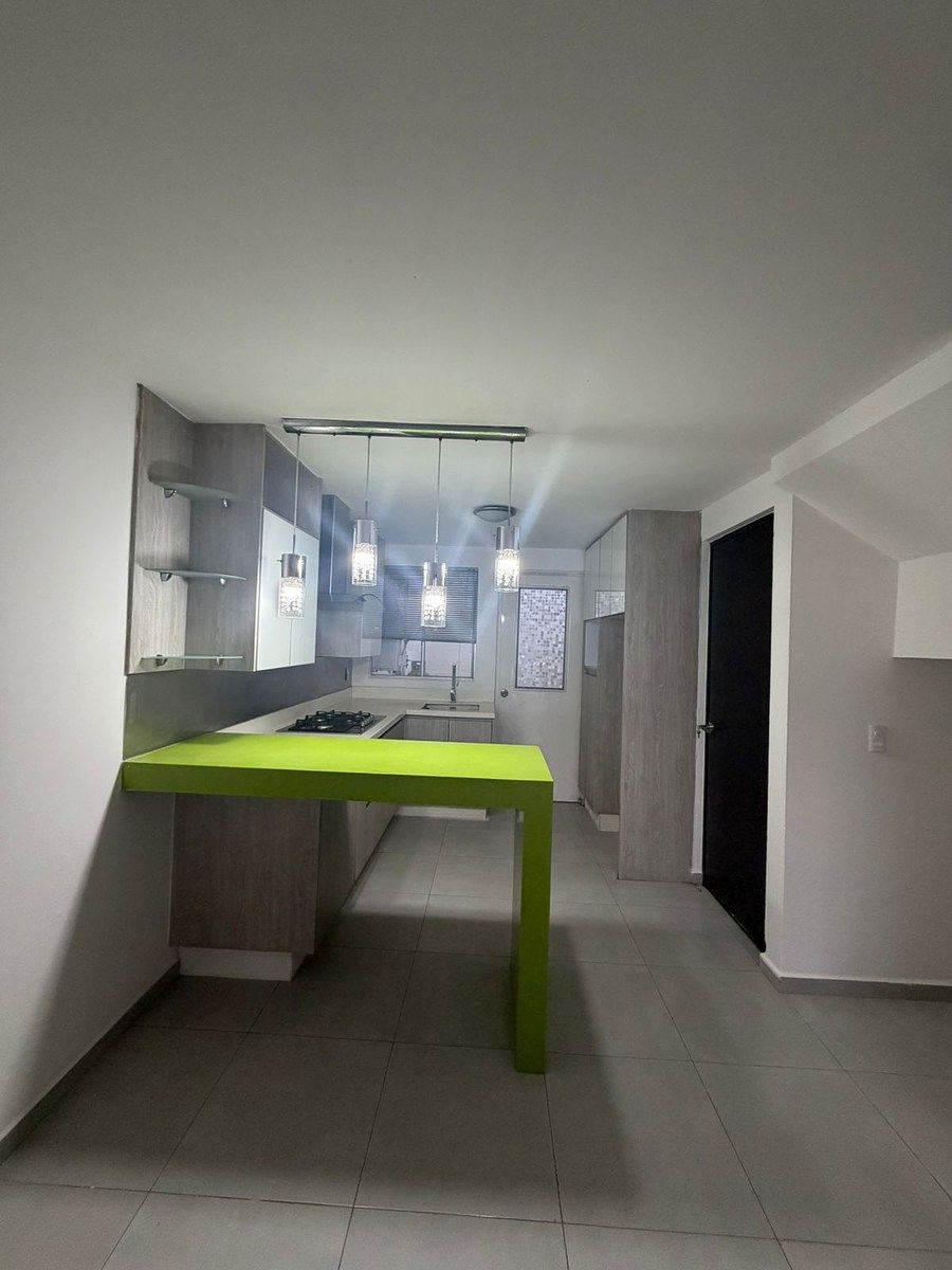 Casa em La Moraleja, Zapopan, foto 2 de 12