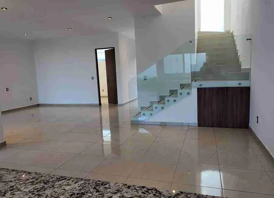 Casa em Zibatá, El Marqués, foto 3 de 12