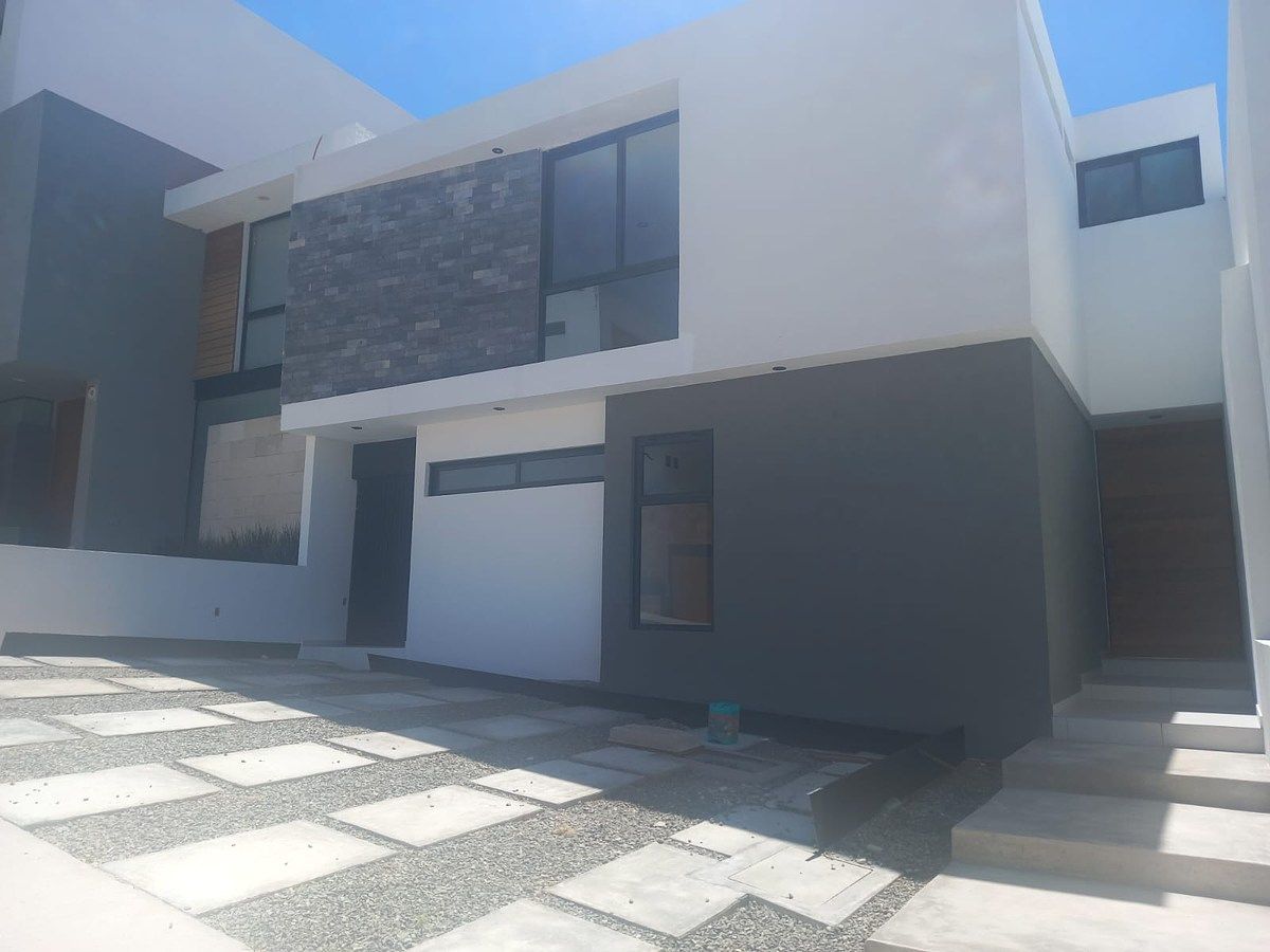 Bellísima casa con acabados lujo, foto 1 de 44