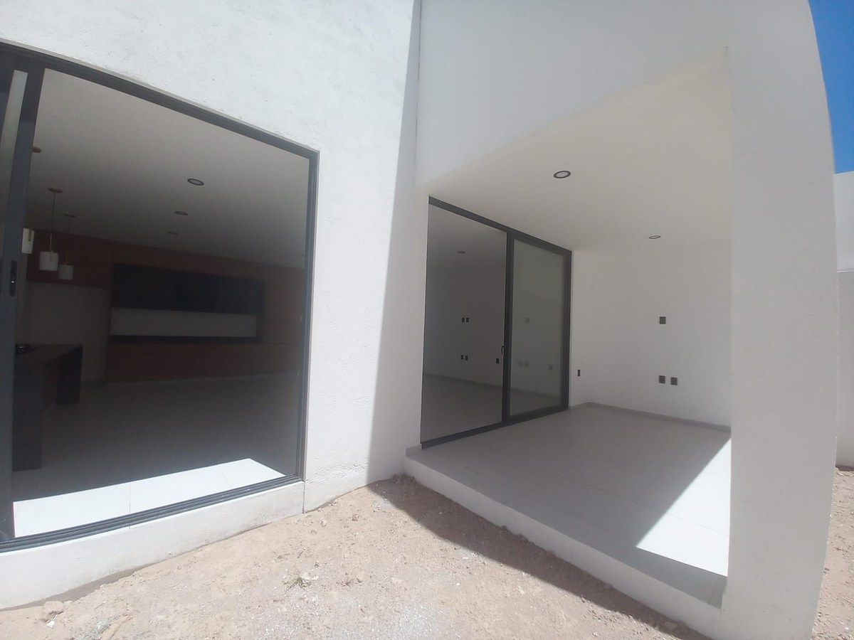 Casa em Lomas de Juriquilla, Querétaro, foto 27 de 50
