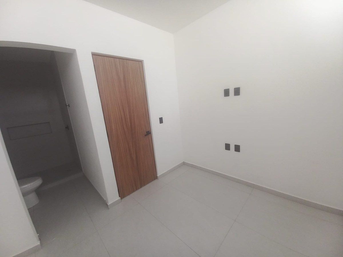 Casa em Lomas de Juriquilla, Querétaro, foto 37 de 50