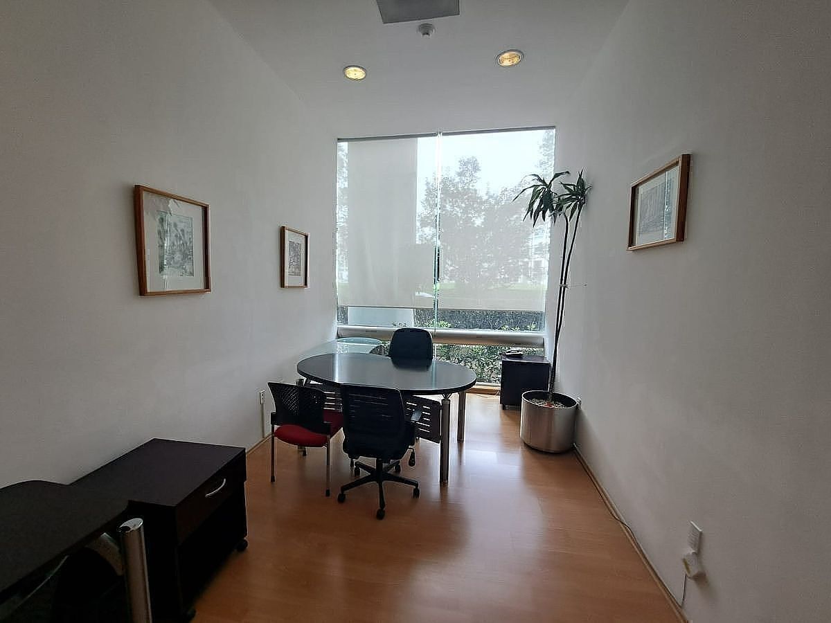 Oficina en Venta o Renta, Bosques de las Lomas, 25 m2, foto 1 de 12