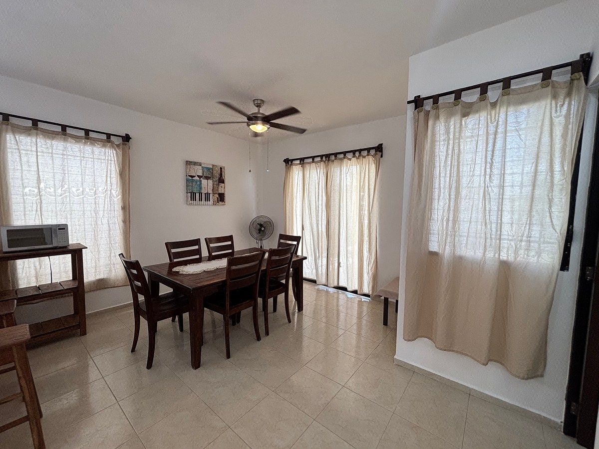 House in Gran Santa Fe, Mérida, photo 4 of 22