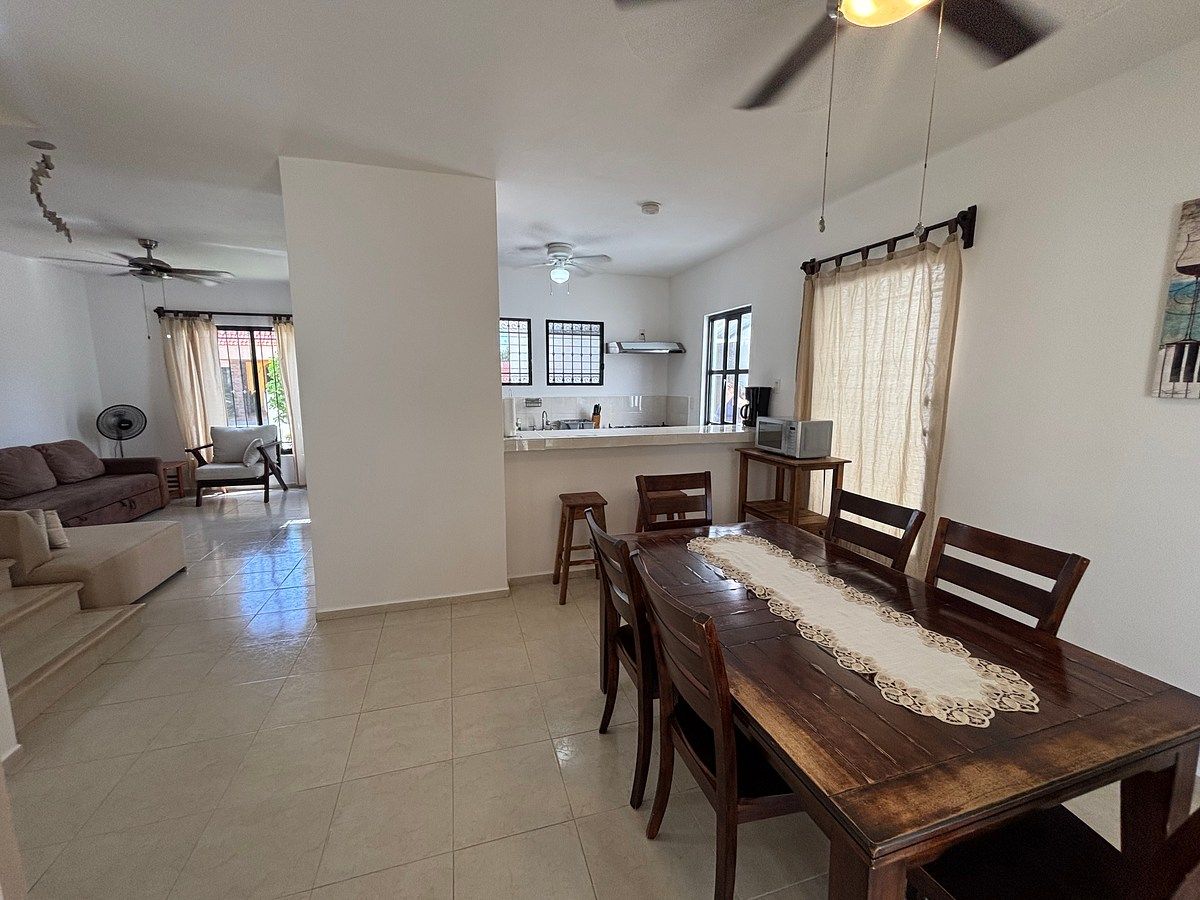 House in Gran Santa Fe, Mérida, photo 5 of 22