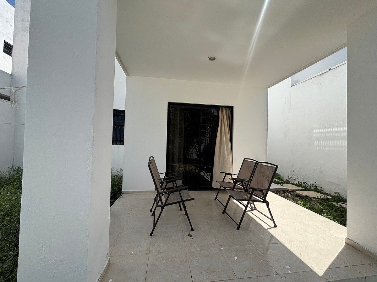 House in Gran Santa Fe, Mérida, photo 12 of 22
